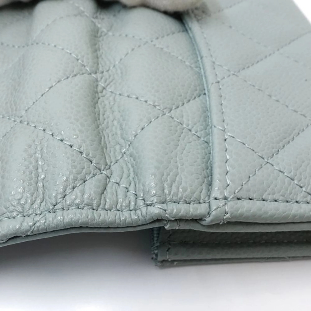 CHANEL Green Caviar Leather Wallet - Picture 5 of 11
